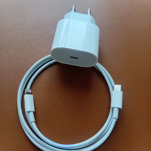 Iphone 13 carregador