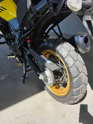 VSTROM 1000 XT ABS (muito nova)