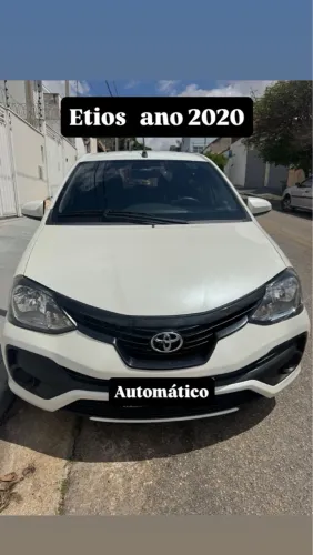 Toyota Etios 1.3 Automático