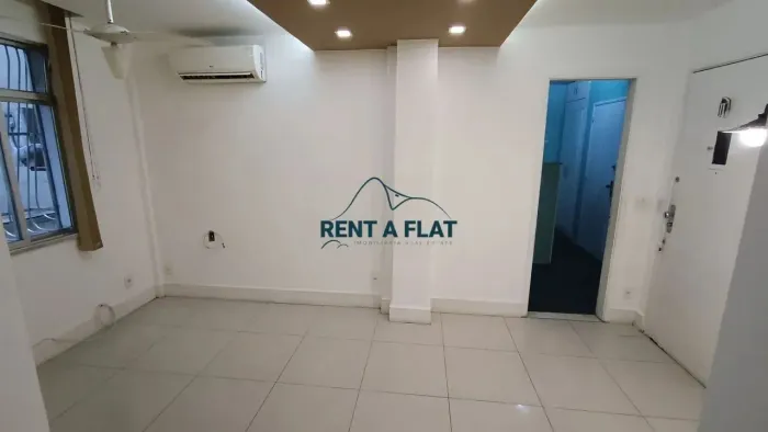 Apartamento Sala e Quarto em Copacabana + Home Office Próximo à Praia e ao Metrô - RJ
