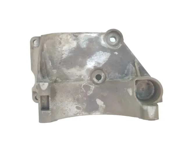 Suporte Alternador Vw Polo Classic 1.8 8v Ap 1997 1998 1999