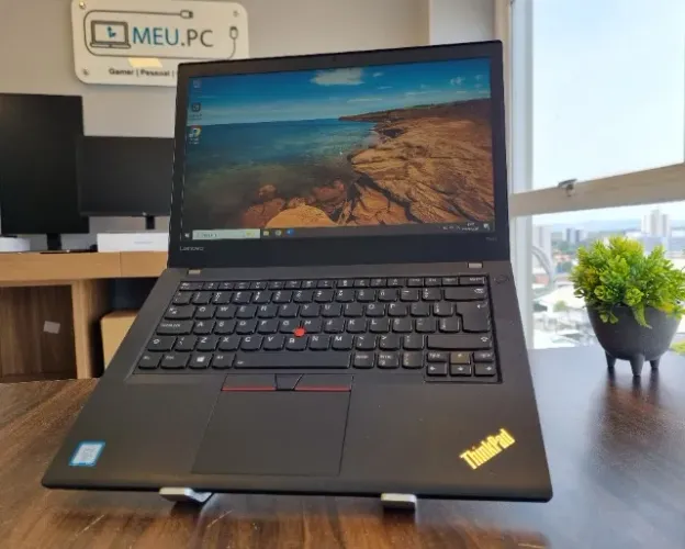 Notebook Lenovo ThinkPad T470 - Core i5 | 6ª geração | 256GB SSD | 8GB DDR4 | 14"