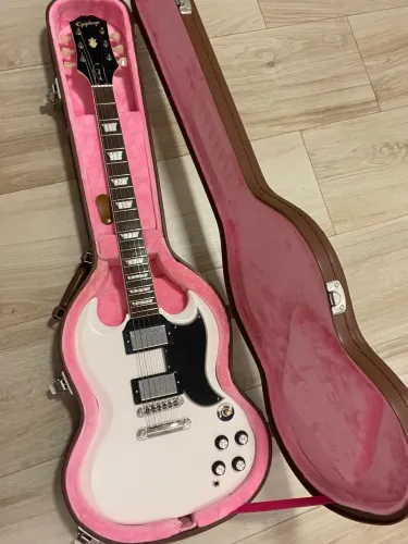 ? Epiphone SG Custom Inspired by Gibson Alpine White + Hard Case Original | Estado de Nova