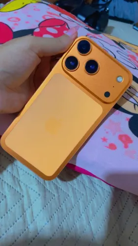IPHONE XR 128 NA CARCAÇA DO IPHONE 17 PRO