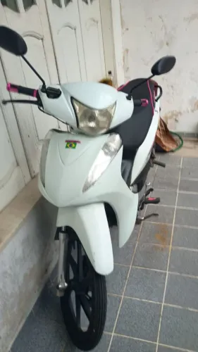 Biz ex 125 2014 
