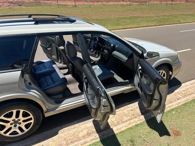 Subaru Outback 2.5 4X4 Aut. 2001