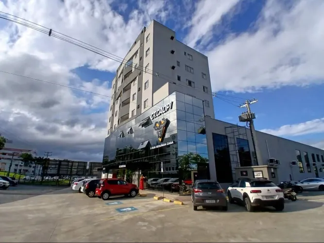 Sala comercial para aluguel com 60m² na Av. Santos Dumont no bairro Bom Retiro por R$ 1.98
