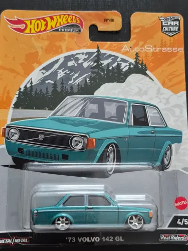 Hot Wheels Premium '73 Volvo 142 GL - Car Culture