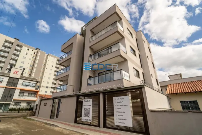 Apartamento a 320 metros da praia com 2 dormitórios sendo 1 suíte à venda, 74 m² por R$ 58