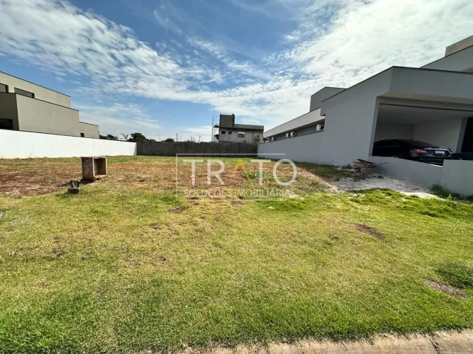 Terreno à venda no condomínio Santorini, em Paulínia