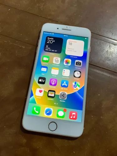 iPhone 8 Plus