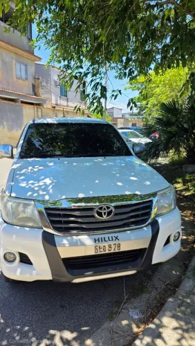Toyota Hilux CD SR 4X2 2.7 16v/2.7 Flex Aut. 2015