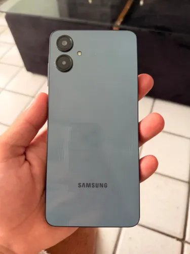 Samsung Galaxy A06