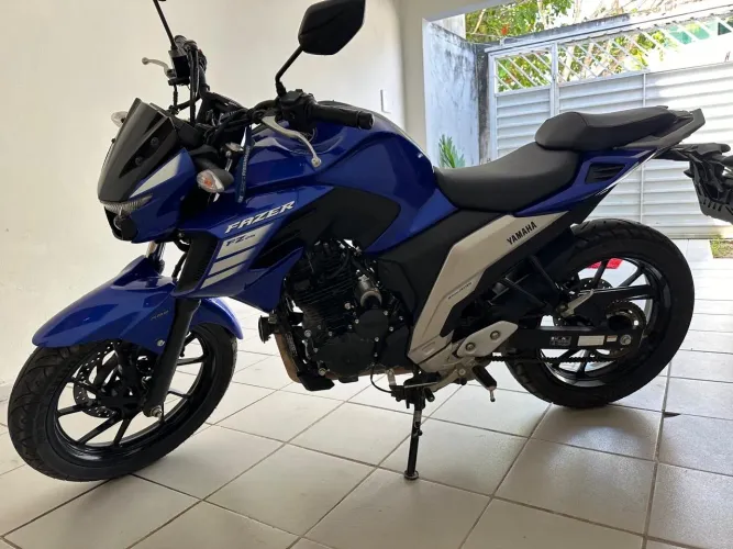Yamaha FZ25 Fazer 250cc