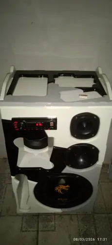Vendo Som  Valor 1500$, massa tem conversa.