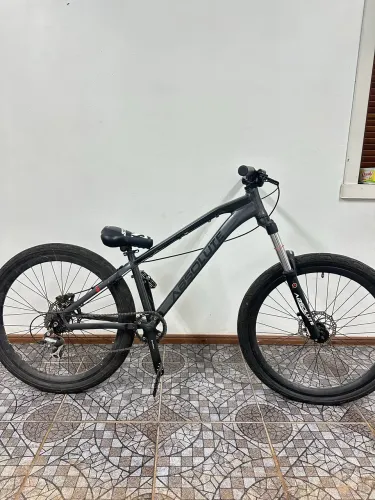 Bicicleta aro 26 absolute brutos