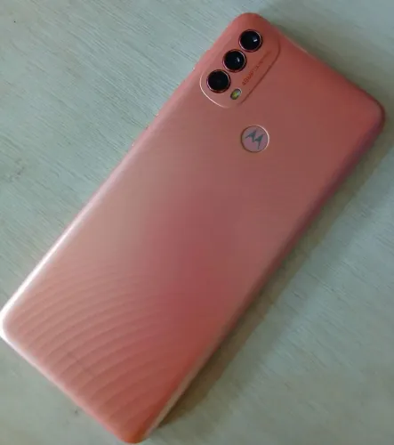 Moto E40