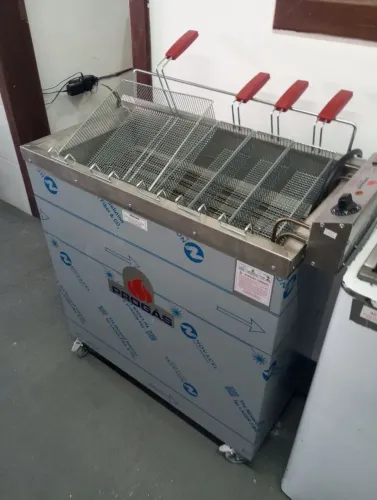 NZ. Fritadeira elétrica água e óleo 8000w PROGÁS