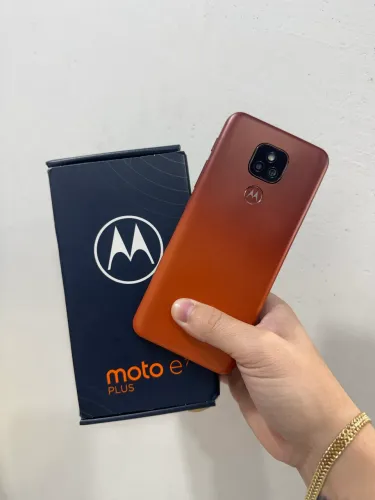 Moto E7 Plus seminovo + garantia
