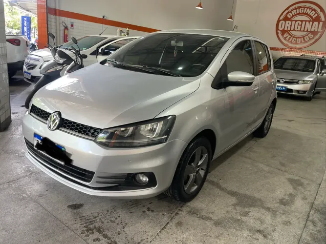 Volkswagen Fox Rock IN RIO 1.6 MI Total Flex 8V 5P 2016