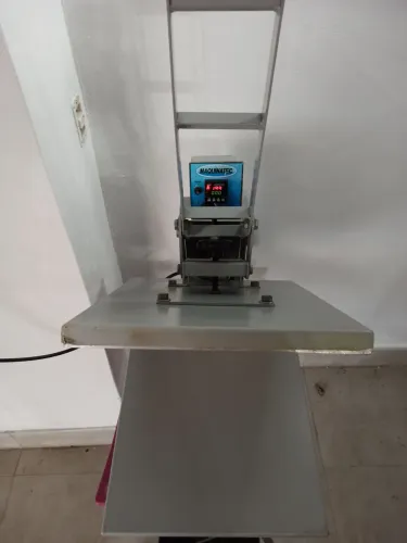 Vende Prensa Térmica M50x40 ,para Estamparia,220v