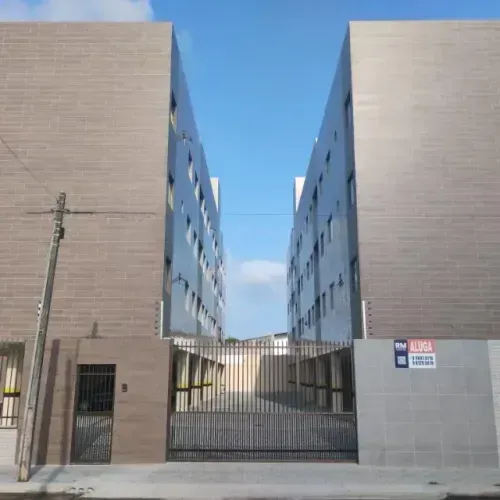 Alugo excelente apartamento 3qrts direto com o proprietário  ( Parquelândia)