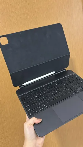 Magic Keyboard Apple 13 polegadas com garantia 