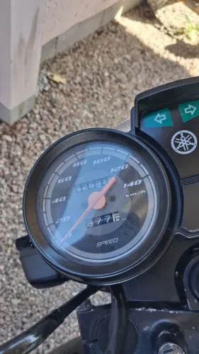 Yamaha YBR 125 em bom estado valor 5.500 