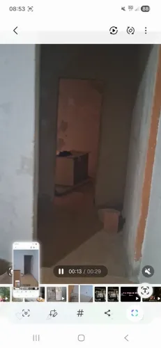 Alugo barracao 3 cômodos no barreiro