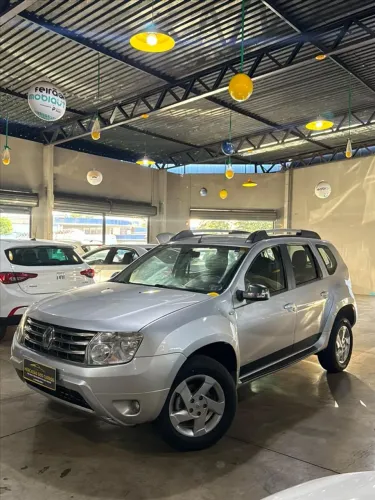 Renault Duster Dynamique 2.0 Hi-flex 16V Aut. 2013