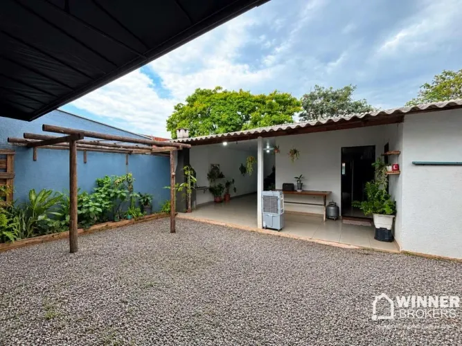 Casa com 4 dormitórios à venda, 160 m² por R$ 300.000,00 - Parque Residencial Bela Vista I