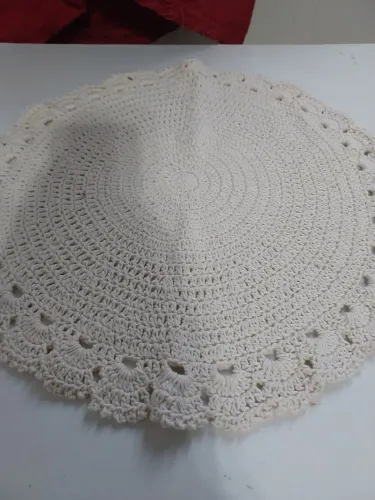 Centro de mesa em croche feita a mão