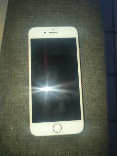 iPhone 8 todo original sem nenhum arranhão