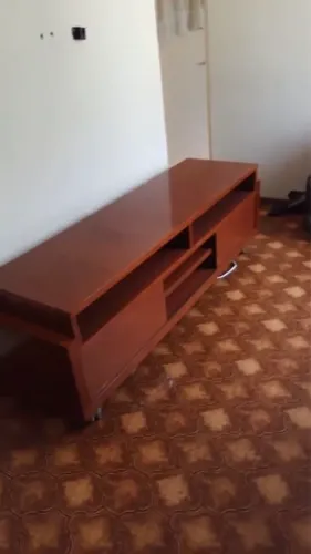 Rack de Madeira maciça para TV 