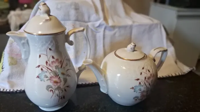 Bule e jarra de cerâmica colecionador, bule de café ou chá porcelana vintage