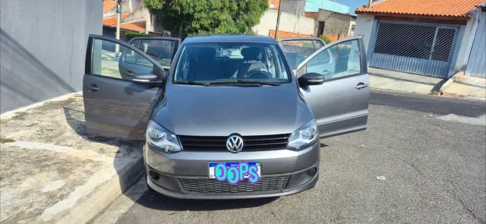 Carro Fox 2013 completo