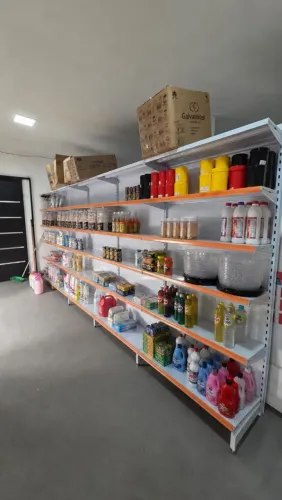 Gôndolas de supermercado 
