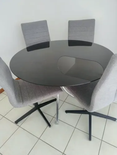 Mesa jantar com 4 cadeiras