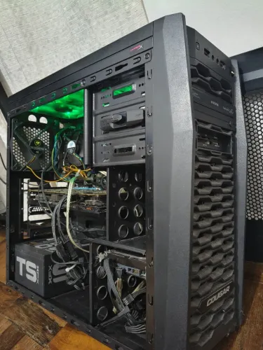 Desktop Completo Pronto para Usar - 16GB RAM + SSD 240GB + Placa de vídeo