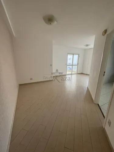 Apartamento - Vila Adyana - Edifício Canaã - 3 Dormitórios - 95m².