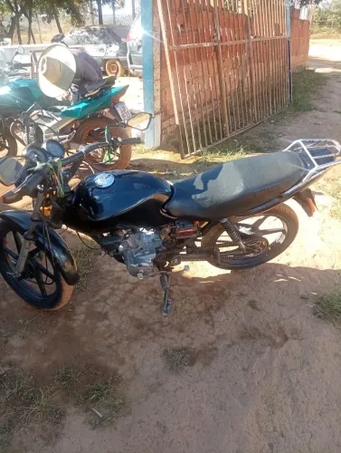 Cg Titan 125 com documento 