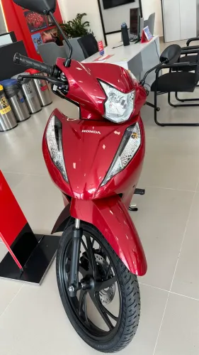 Biz 125 EX Poucas Unidades trânsito 