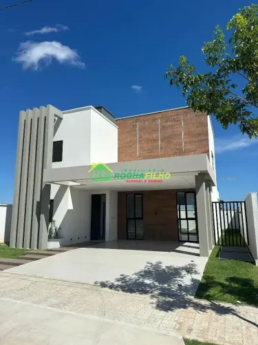 Casa com 4 dormitórios à venda. 190 m² por 1300000,00 - Socopo - Teresina/PI