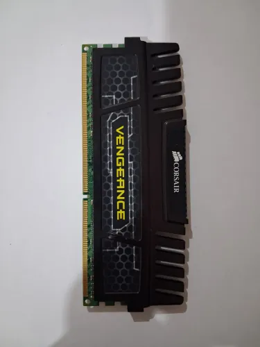Kit 2×4 GB Corsair DDR3 1600 MHz