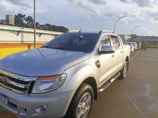 Ford Ranger Limited 3.2 20V 4X4 CD Aut. Dies. 2014