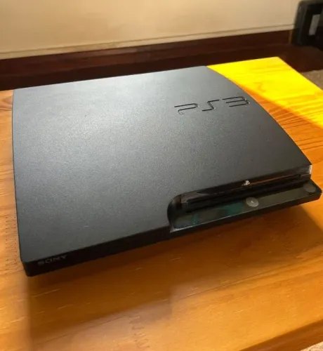 PlayStation 3 Slim Desbloqueado + 4 Controles Originais + 3 Jogos Físicos