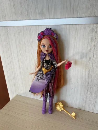Boneca ever after high holly o hair primavera