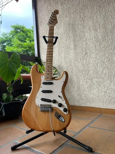 Guitarra Elétrica SX Stratocaster VTG Series Natural Maple