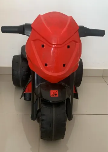 Moto elétrica Bandeirantes