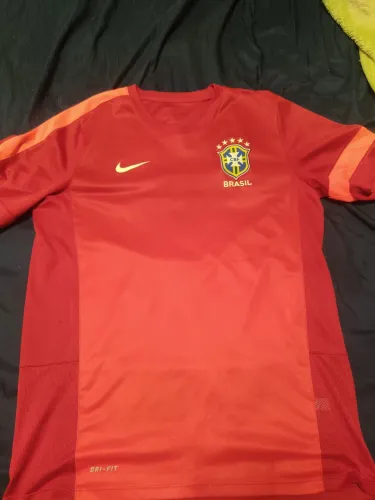 Camisa da seleção brasileira de 2014